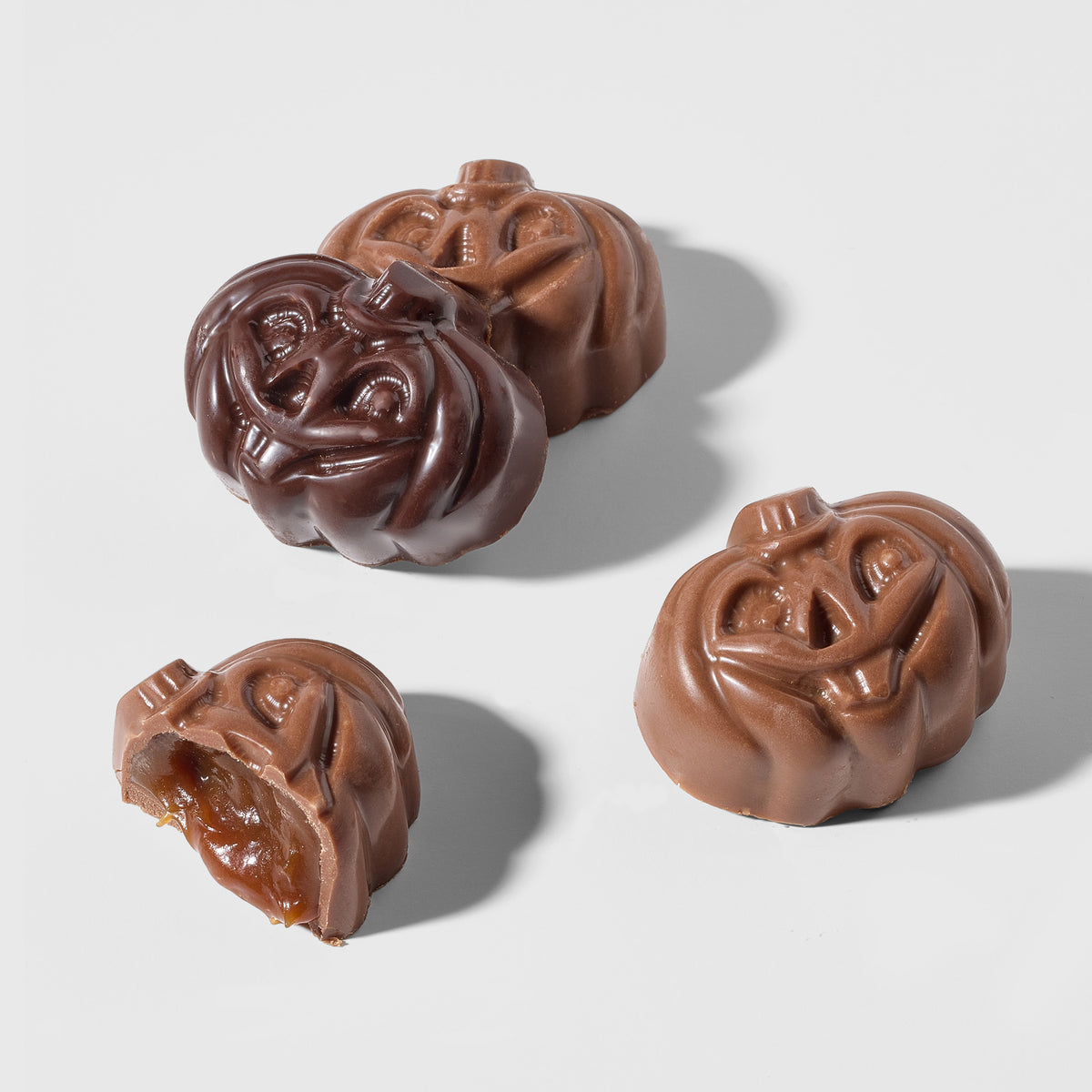 Gatte Fall Truffle Selection Milk and Dark Chocolate Pumpkin Truffles